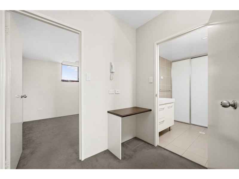 19A/17 Uriarra Road, Queanbeyan NSW 2620