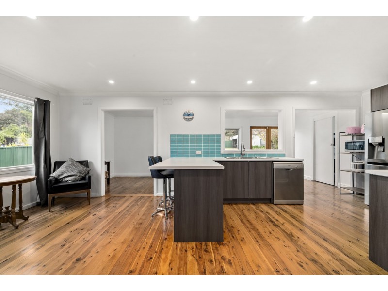 6 Shantalla Crescent, Yass NSW 2582