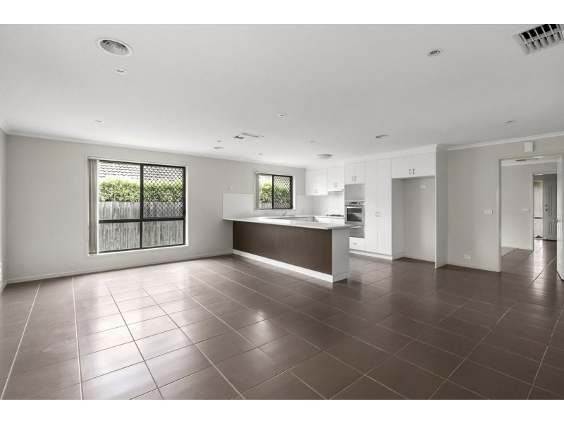 16 Phantom Street, Harrison ACT 2914