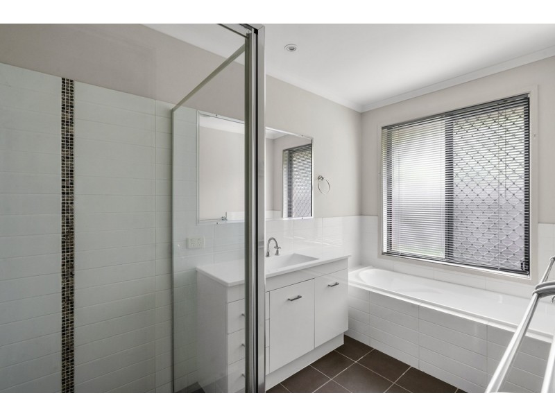 16 Phantom Street, Harrison ACT 2914