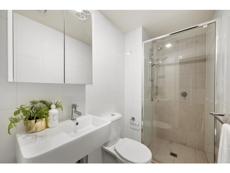 33/2 Hinder Street, Gungahlin ACT 2912