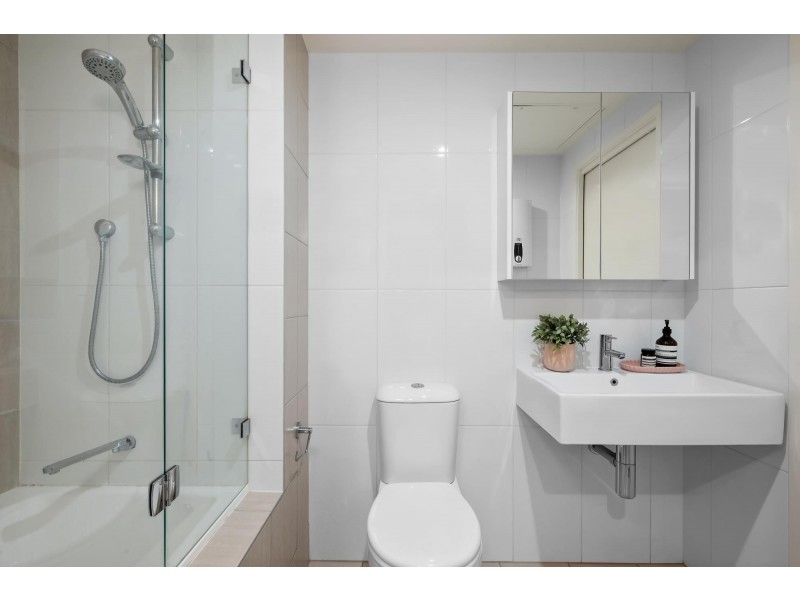 33/2 Hinder Street, Gungahlin ACT 2912