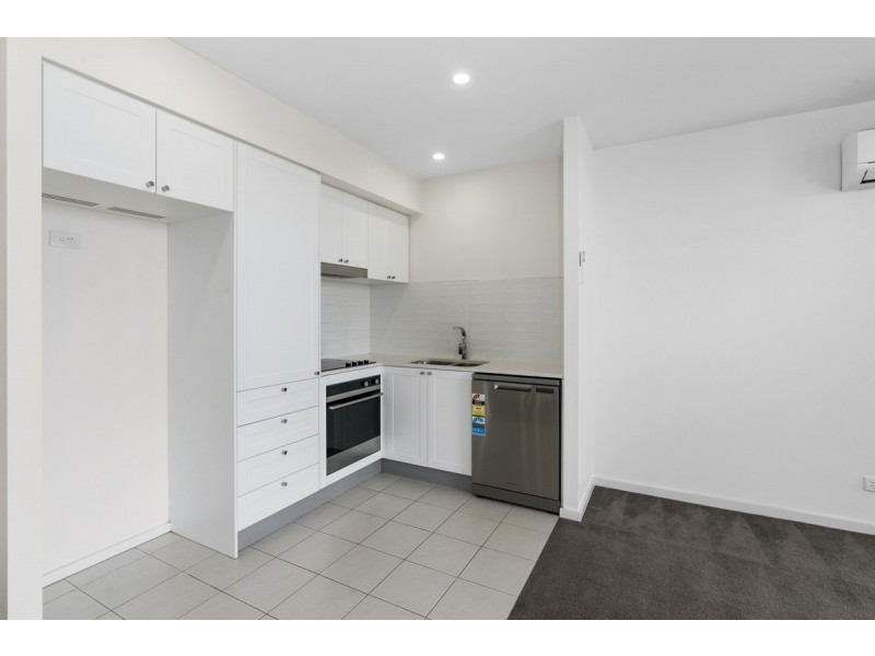 65/1 Anthony Rolfe Avenue, Gungahlin ACT 2912