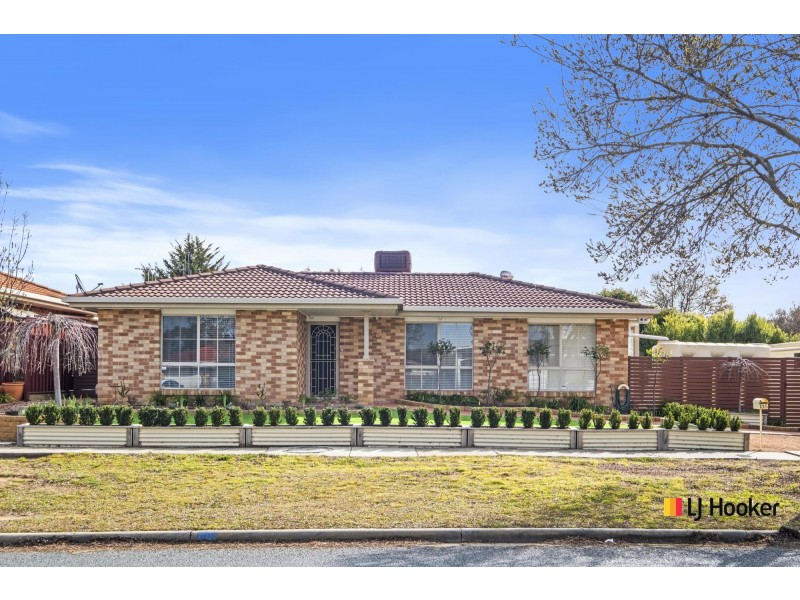135 Wanganeen Avenue, Ngunnawal ACT 2913