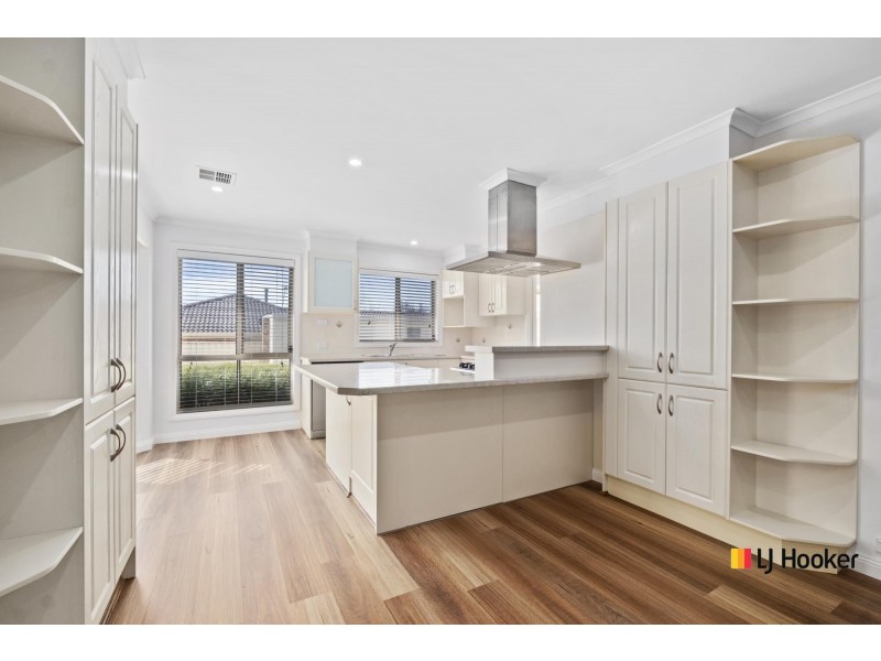 135 Wanganeen Avenue, Ngunnawal ACT 2913