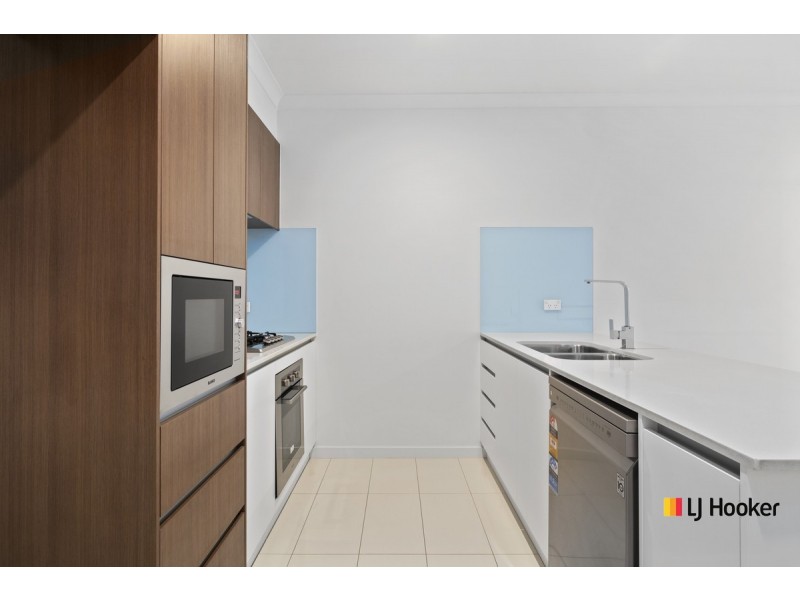 12/2 Clare Burton Crescent, Franklin ACT 2913