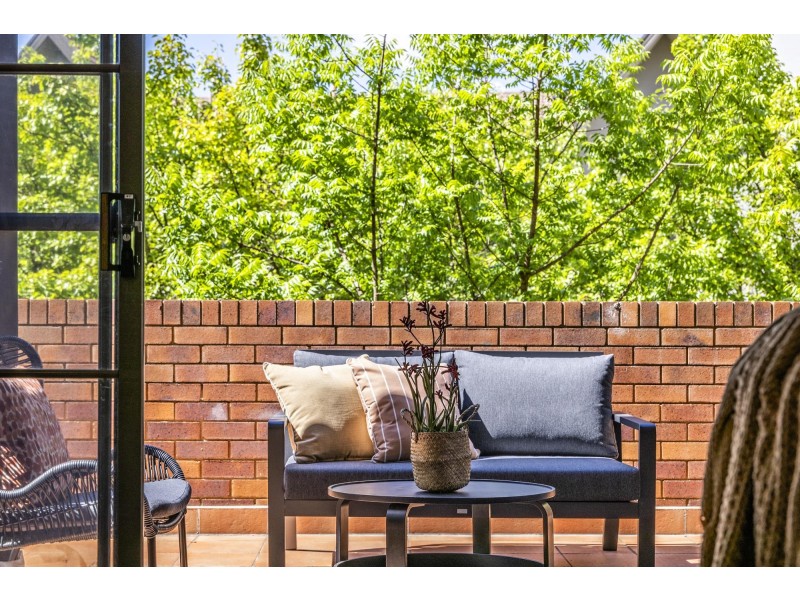 1/15-17 Eldridge Crescent, Garran ACT 2605