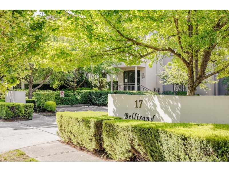 1/15-17 Eldridge Crescent, Garran ACT 2605