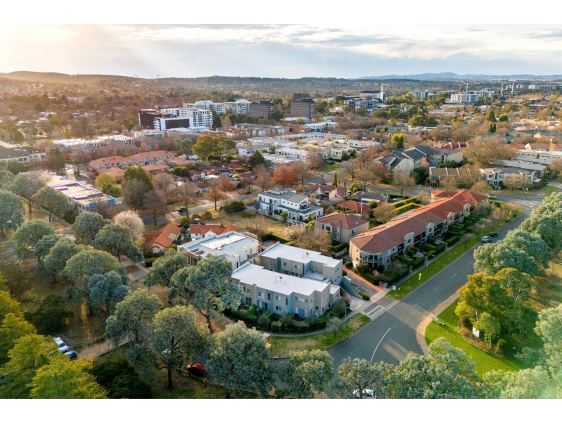 2/1 Wise Street, Braddon ACT 2612