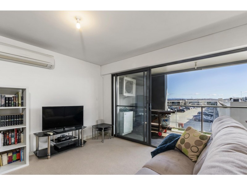 304/100 Gungahlin Place, Gungahlin ACT 2912