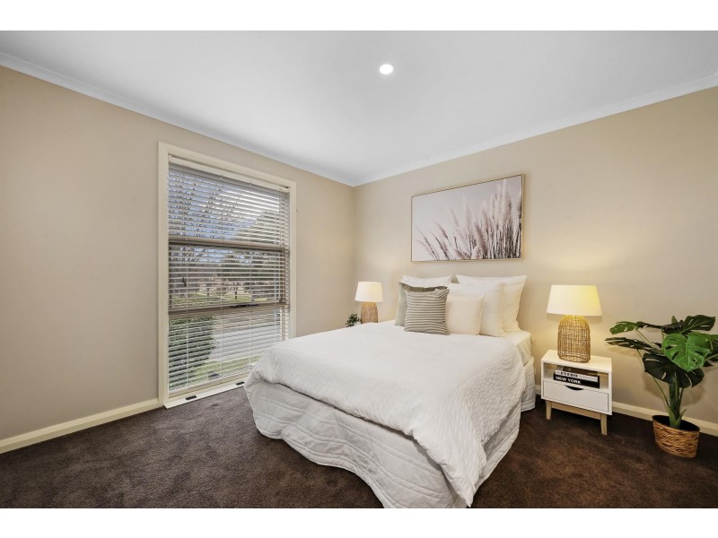 212 Anthony Rolfe Avenue, Gungahlin ACT 2912