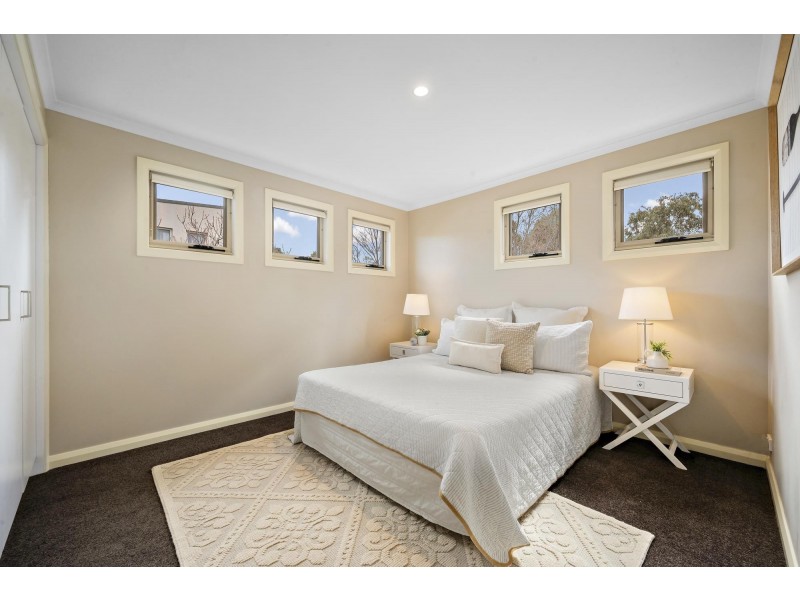 212 Anthony Rolfe Avenue, Gungahlin ACT 2912