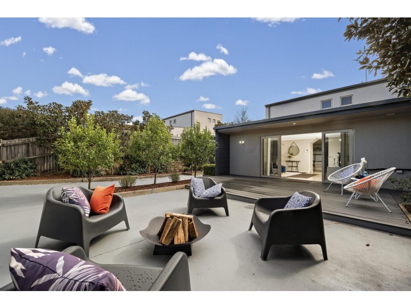 212 Anthony Rolfe Avenue, Gungahlin ACT 2912