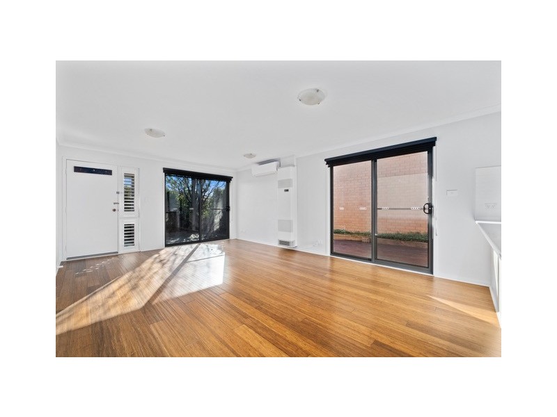 172 MacFarlane Burnet Avenue, Macgregor ACT 2615