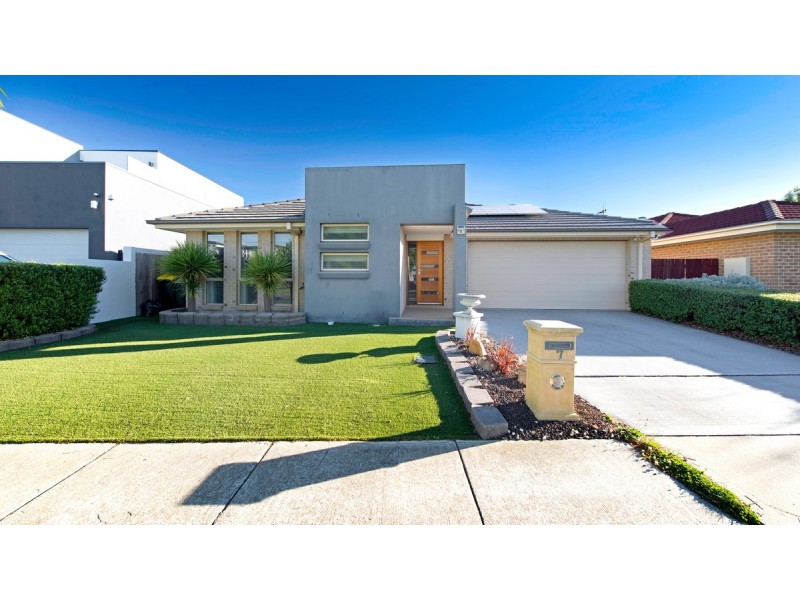 7 Mavis Latham Street, Franklin ACT 2913