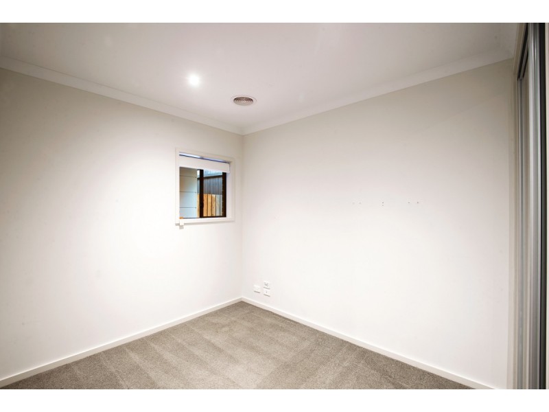 67 Rockwood Street, Casey ACT 2913