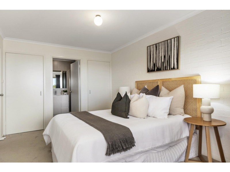 6 Noble Close, Ngunnawal ACT 2913