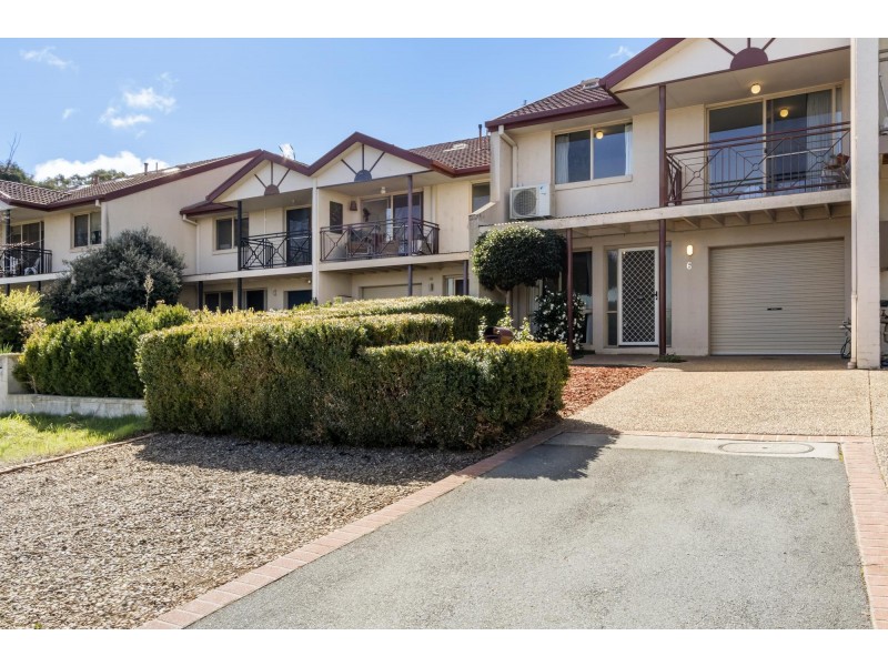 6 Noble Close, Ngunnawal ACT 2913