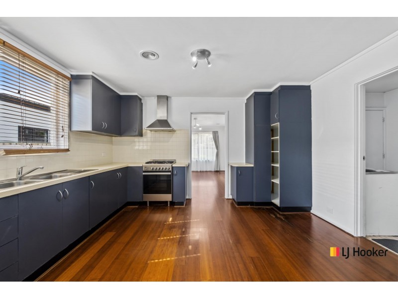 9 Newton Street, Hackett ACT 2602