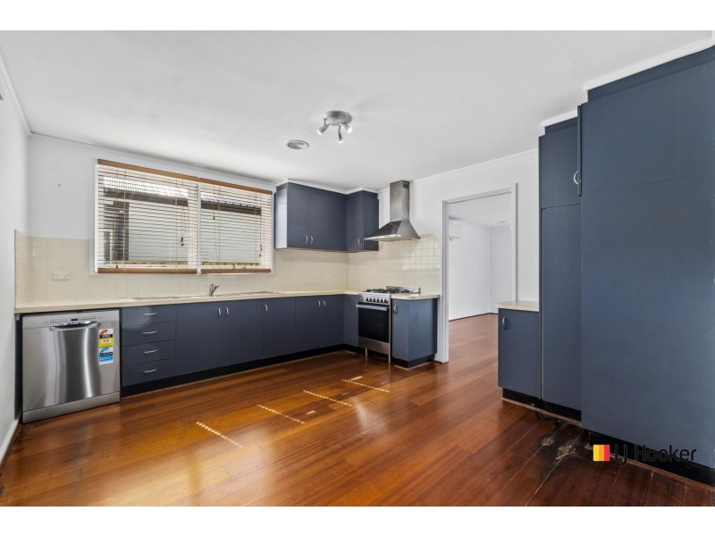 9 Newton Street, Hackett ACT 2602