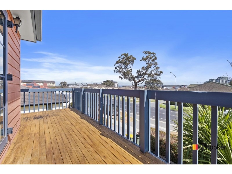 6 Pallin Street, Gungahlin ACT 2912