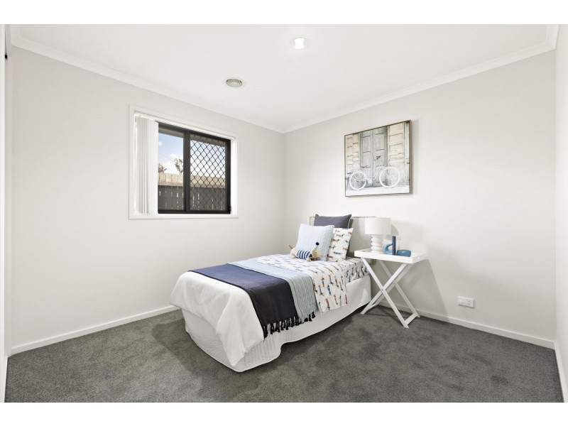 34 Charlotte Barton Street, Franklin ACT 2913