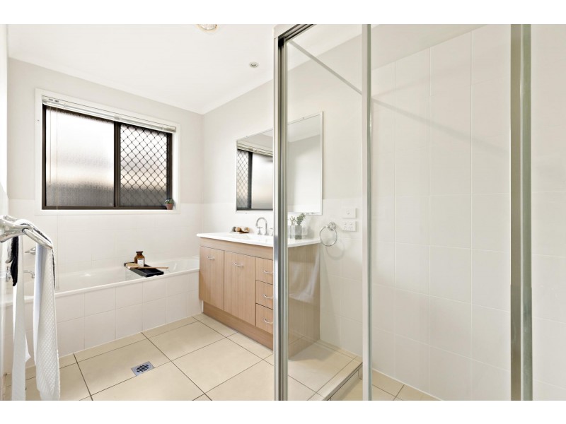 34 Charlotte Barton Street, Franklin ACT 2913