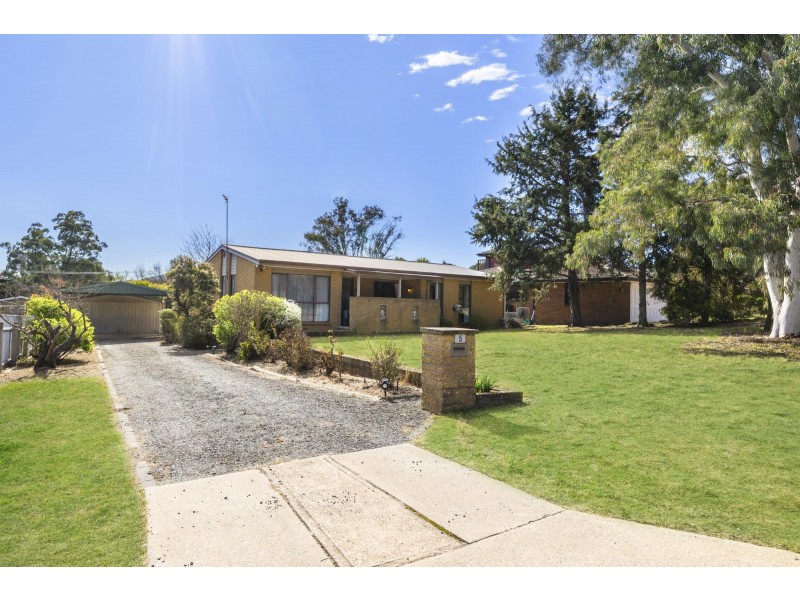 5 Samson Place, Kambah ACT 2902