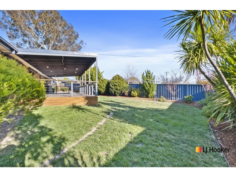4 Byles Place, Chisholm ACT 2905