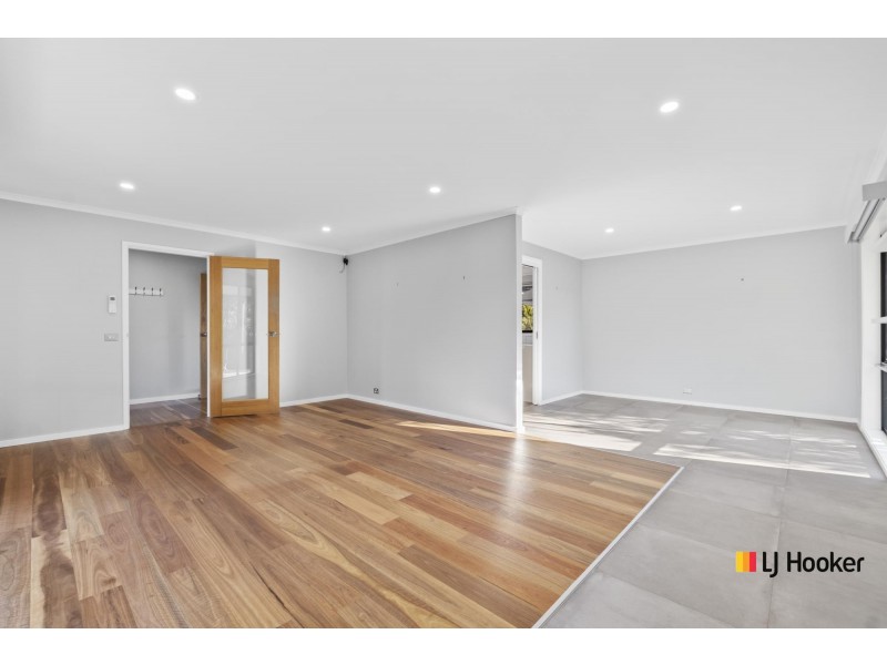 4 Byles Place, Chisholm ACT 2905