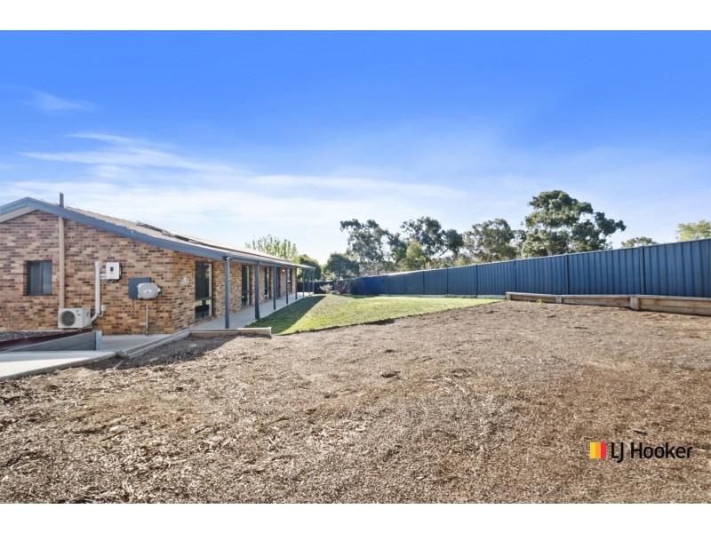 4 Byles Place, Chisholm ACT 2905