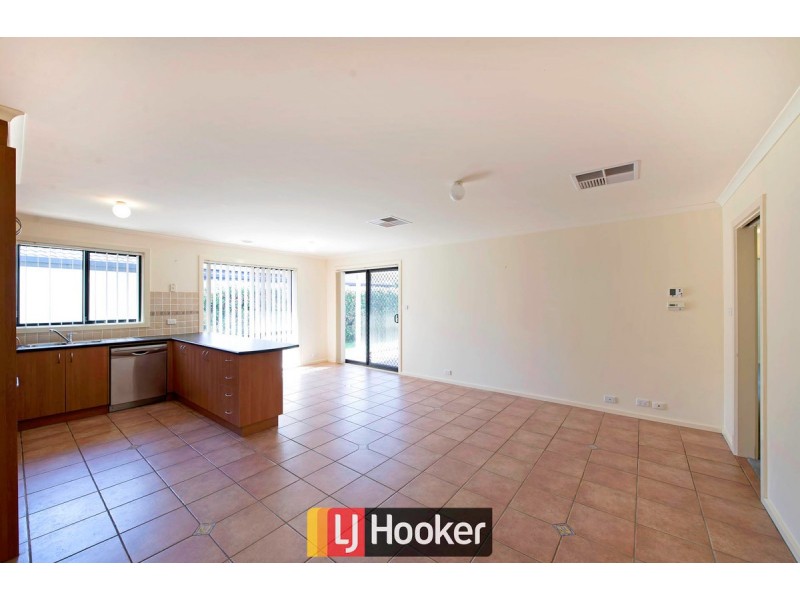 8 Newstead Street, Amaroo ACT 2914