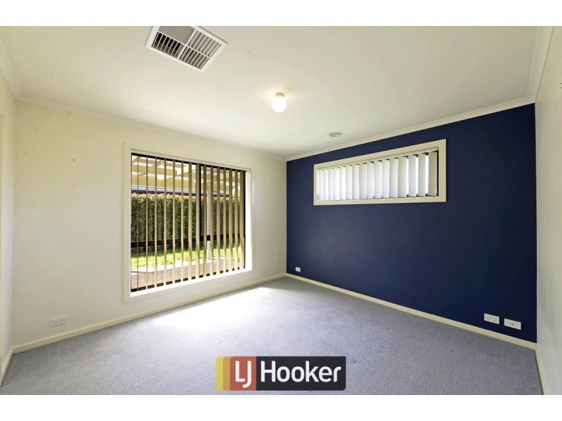 8 Newstead Street, Amaroo ACT 2914