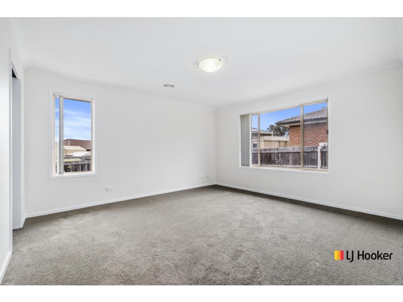 57 David Miller Crescent, Casey ACT 2913