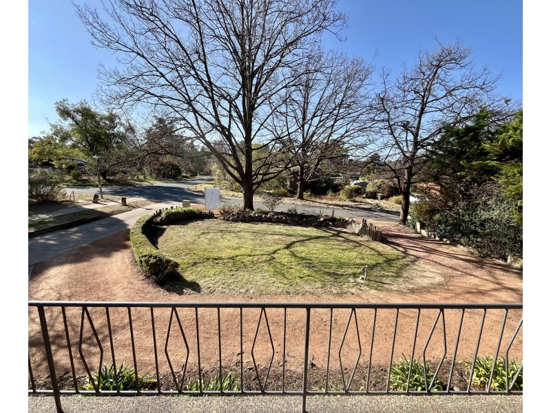 1/31 Biraban Place, Macquarie ACT 2614