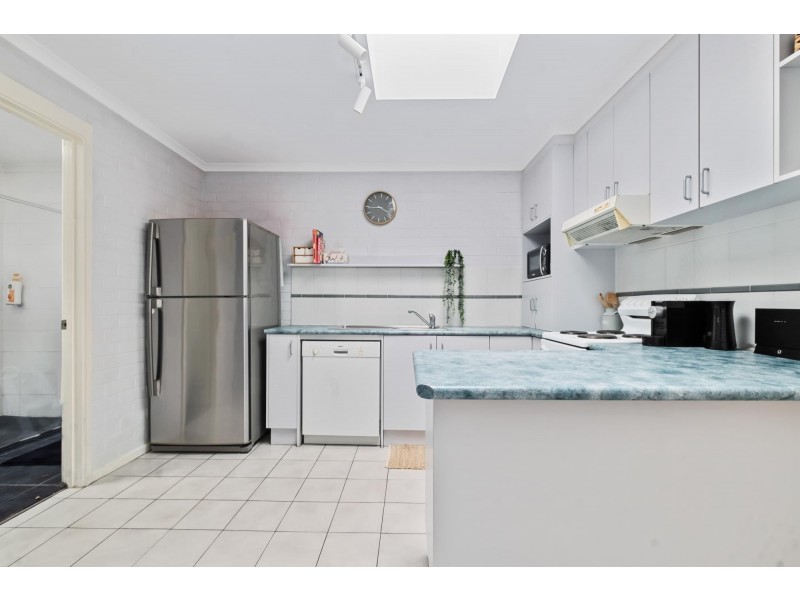 2/31 Biraban Place, Macquarie ACT 2614