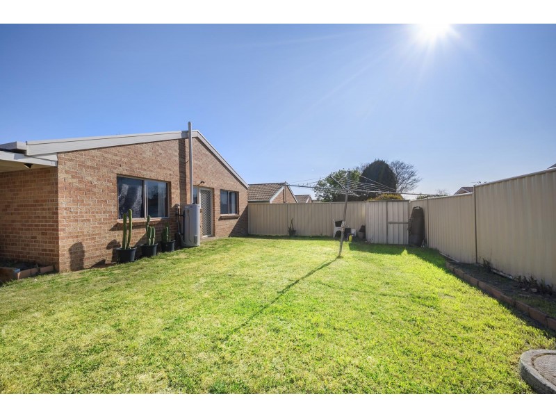 16 Redcliffe Street, Palmerston ACT 2913