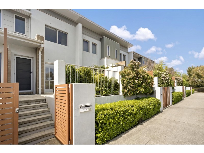 9/20 Clare Burton Crescent, Franklin ACT 2913