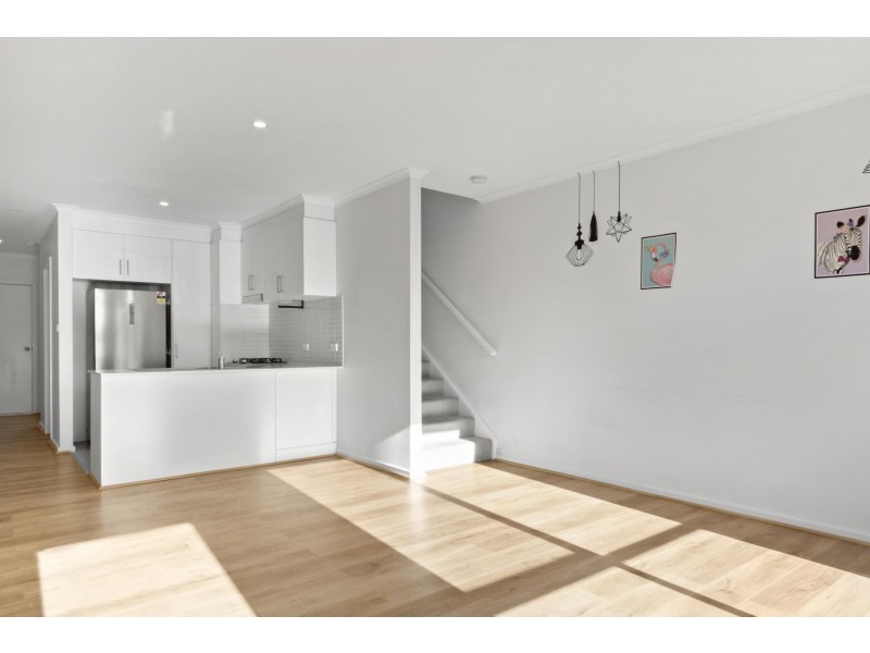 9/20 Clare Burton Crescent, Franklin ACT 2913