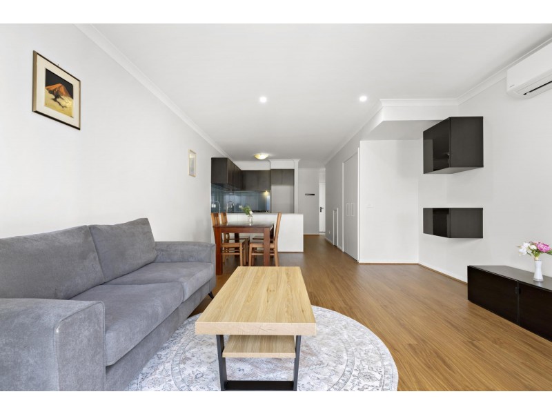 142/142 Mapleton Avenue, Harrison ACT 2914