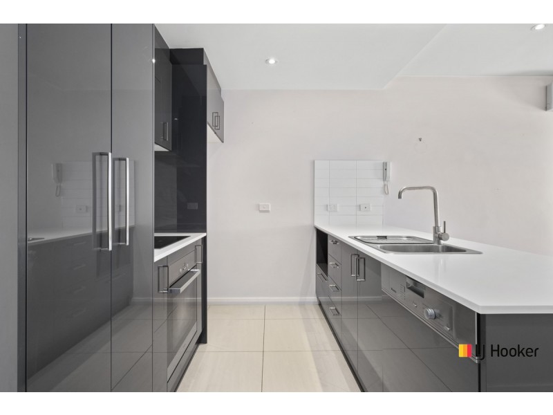 18/297 Flemington Road, Franklin ACT 2913
