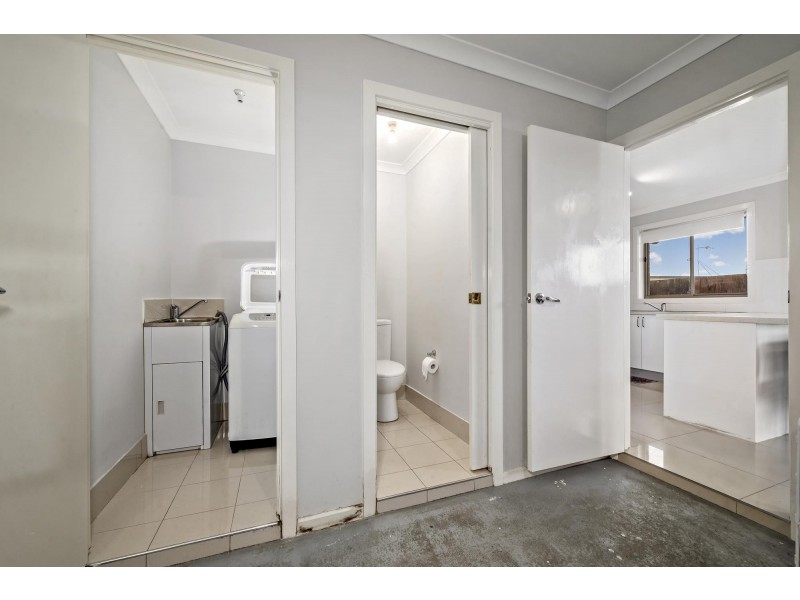 4 Rockwood Street, Casey ACT 2913