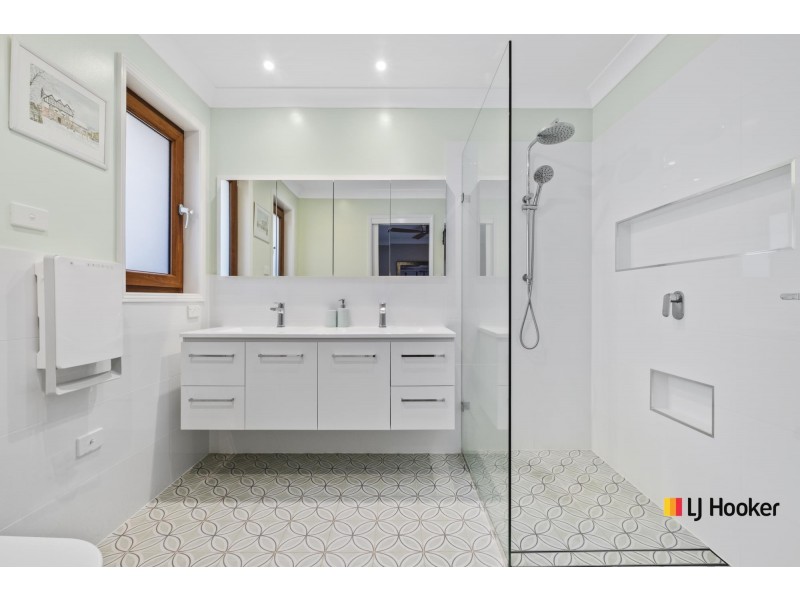 18 Clarendon Street, Amaroo ACT 2914