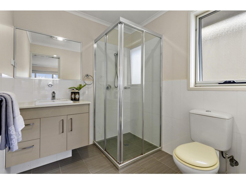 6 Denoon Street, Forde ACT 2914