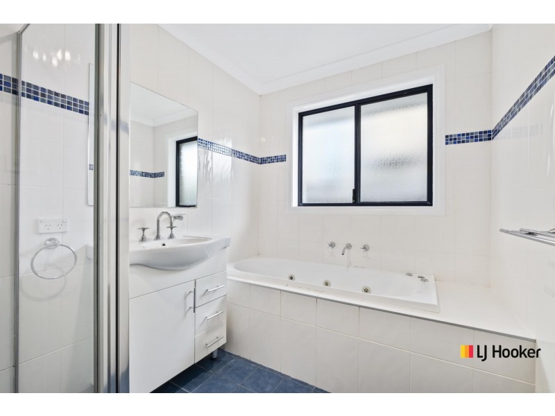 5 Bellear Gardens, Franklin ACT 2913