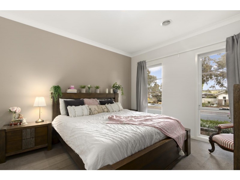 41 Quinane Avenue, Forde ACT 2914