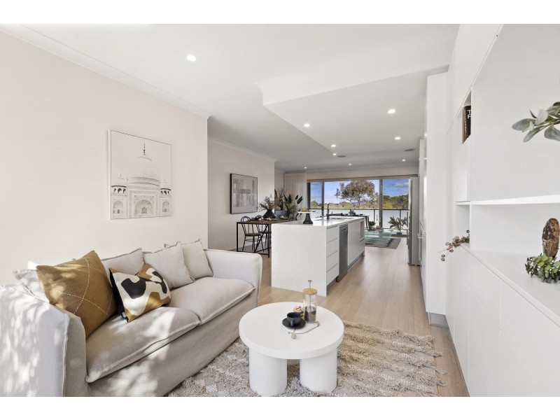 76 Plimsoll Drive, Casey ACT 2913