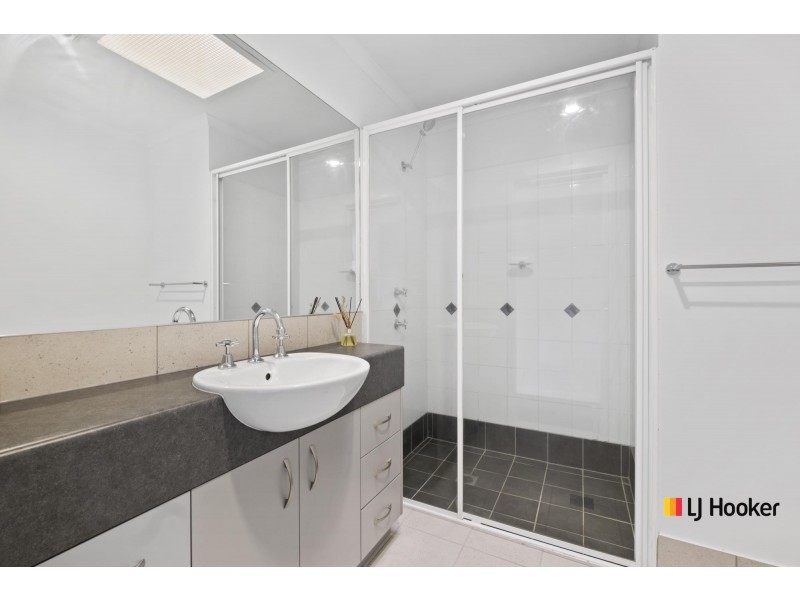 49 Anthony Rolfe Avenue, Gungahlin ACT 2912