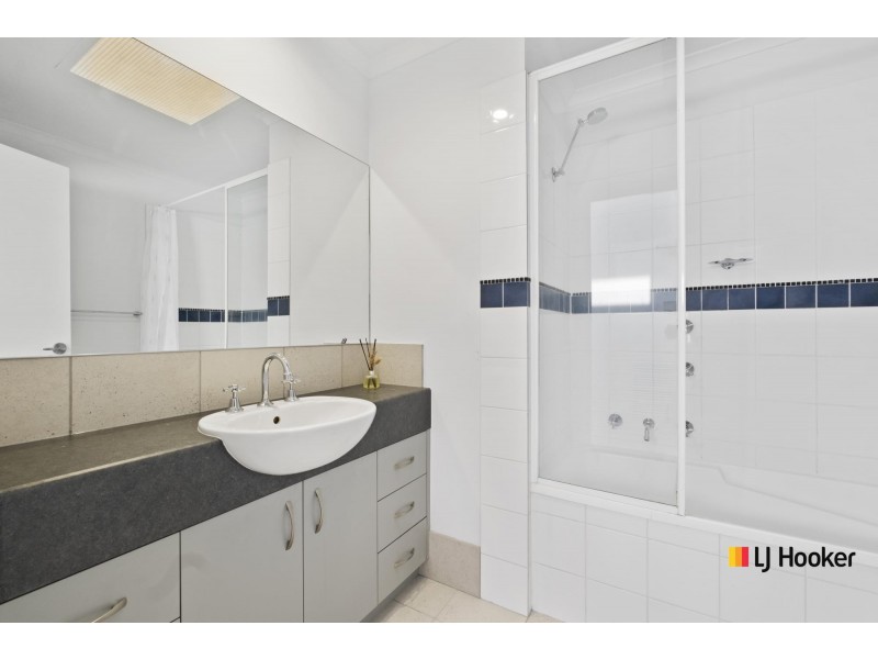 49 Anthony Rolfe Avenue, Gungahlin ACT 2912