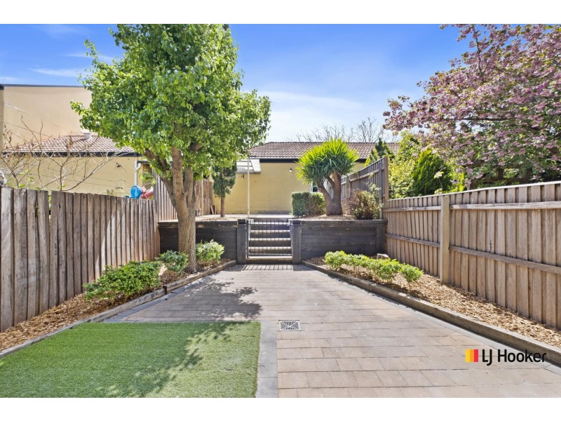 49 Anthony Rolfe Avenue, Gungahlin ACT 2912